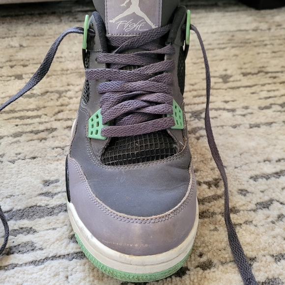 Nike Air Jordan 4 Retro 'Green Glow' Size 10 - Picture 9 of 12